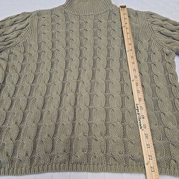 LL Bean Womens Cable Knit Sweater Size XL Sage Green Turtleneck - Picture 4 of 7